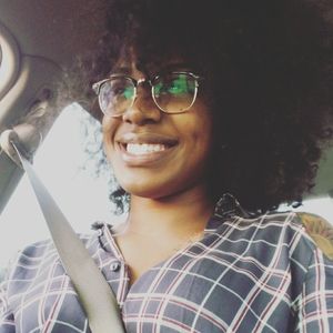 Meet your Posher, Queisha